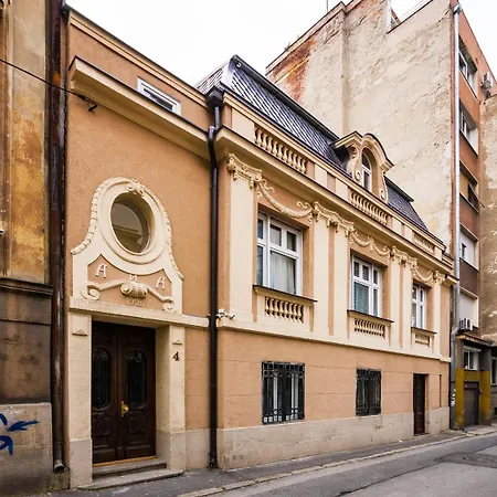 Apartment Lux Old Town *