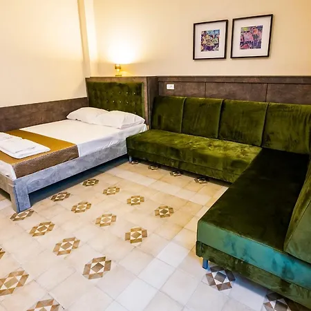 Lux Old Town Apartment *